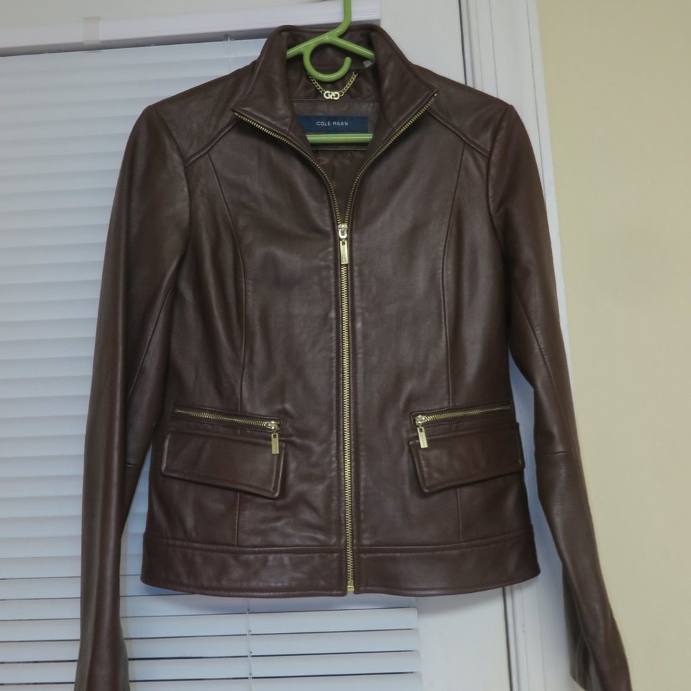 โค๏ธCOLE HAAN Brown Leather Wing Collar Flap Zip Pocket Lambskin Jacket Size XS 33